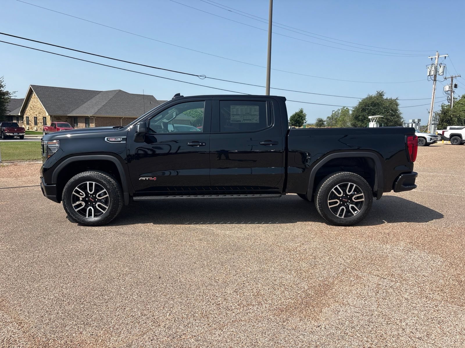 New 2026 GMC Sierra 1500 AT4 w/ AT4 Premium Package AWD/4WD image 2