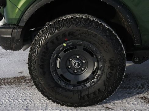 New 2025 Ford Bronco Badlands image 48