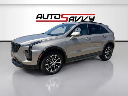 Used 2024 Cadillac XT4 Sport FWD image 3
