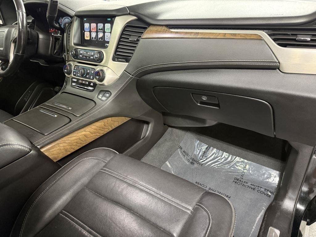Used 2019 GMC Yukon XL Denali w/ Denali Ultimate Package AWD/4WD image 48
