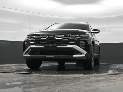 New 2026 Hyundai Tucson Limited image 32