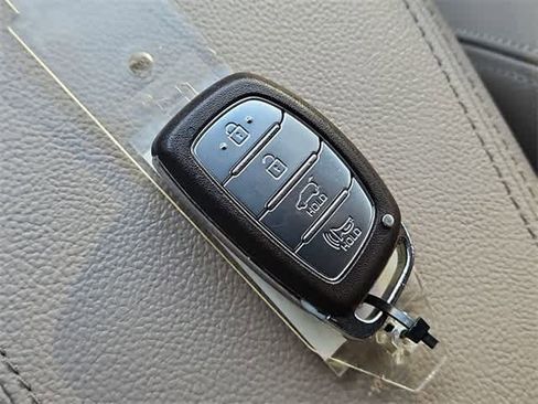 Used 2017 Hyundai Tucson Limited w/ Limited Ultimate Package 03 image 37