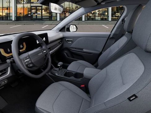 New 2026 Kia K4 LXS image 17