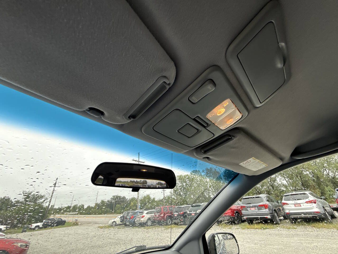 Used 2002 Toyota Sienna LE w/ LE Extra Value Pkg FWD image 24