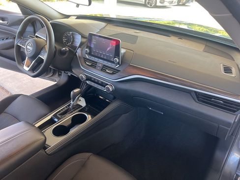 Certified 2023 Nissan Altima 2.5 SV image 21