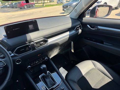 Used 2023 MAZDA CX-5 AWD 2.5 S w/ Select Package image 2