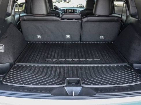 Used 2024 Honda Passport Black Edition image 27