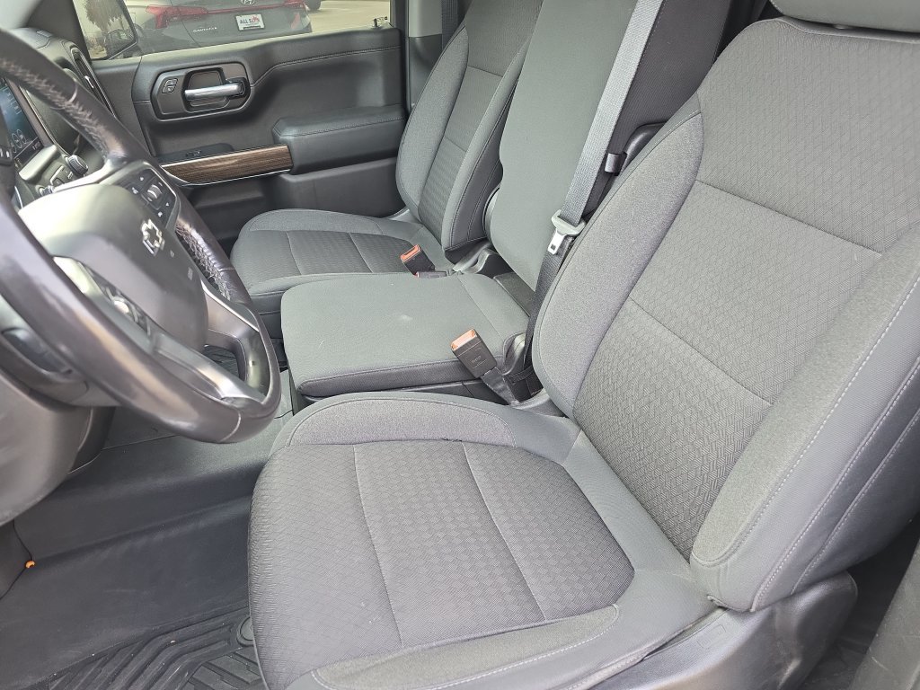 Used 2020 Chevrolet Silverado 1500 RST AWD/4WD image 21