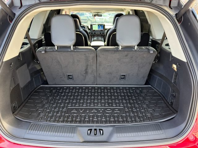 Used 2025 Lincoln Aviator Reserve w/ Equipment Group 201A AWD/4WD image 50