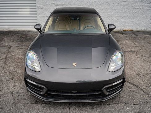 Used 2022 Porsche Panamera Platinum Edition image 5