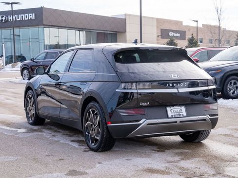 Certified 2024 Hyundai Ioniq 5 SEL image 6