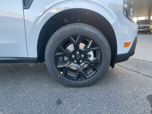 New 2025 Ford Maverick XLT w/ Black Appearance Package image 36