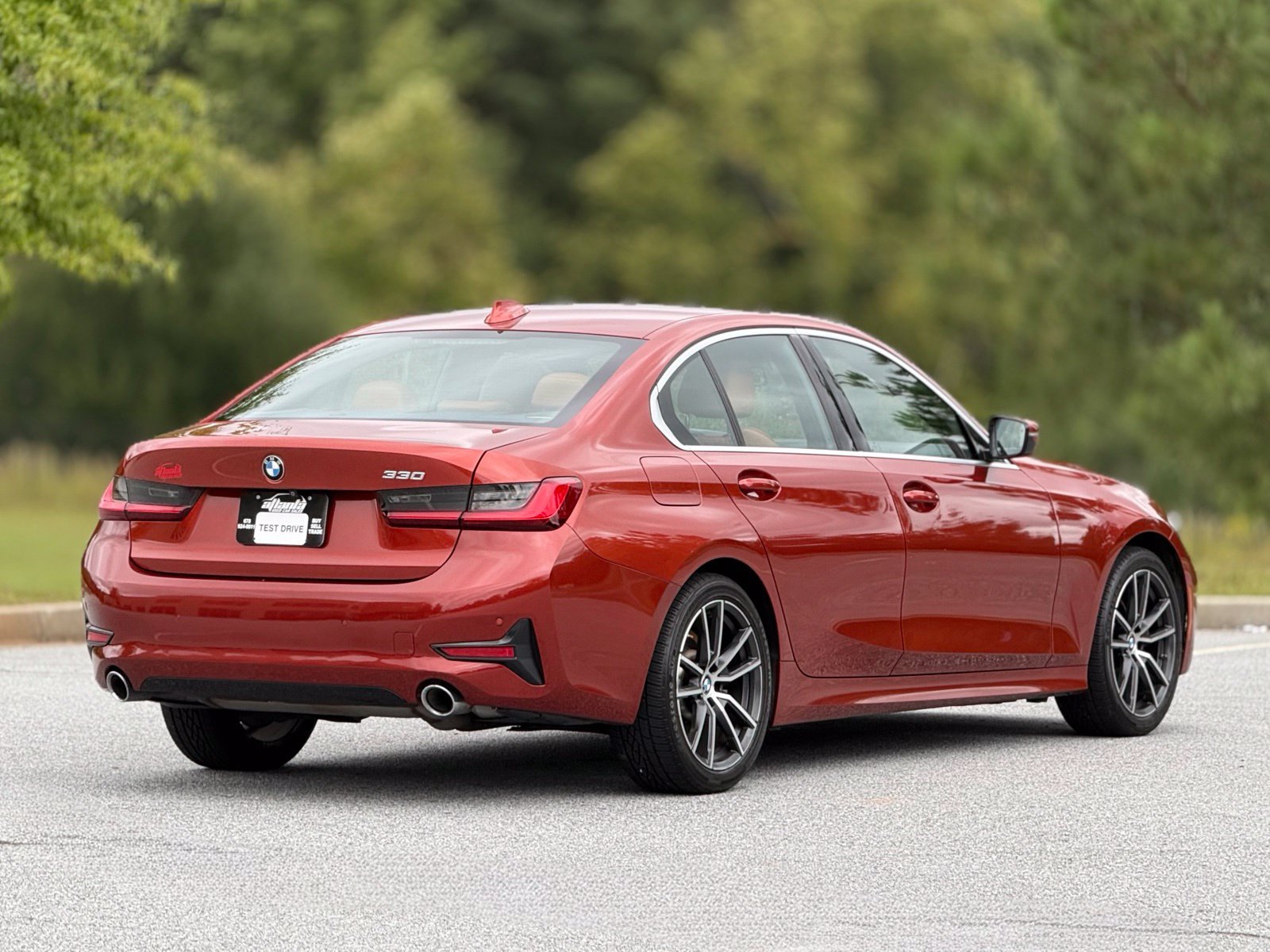 Used 2020 BMW 330i Sedan RWD image 11