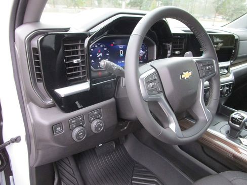 New 2026 Chevrolet Silverado 1500 LT image 28