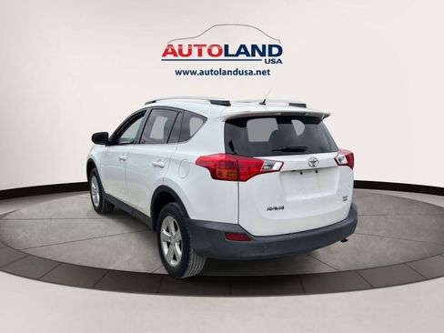 Used 2013 Toyota RAV4 XLE AWD/4WD image 4
