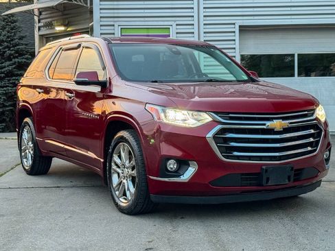 Used 2019 Chevrolet Traverse High Country AWD/4WD image 1