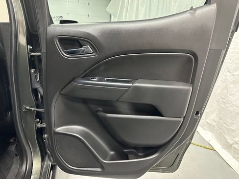 Used 2017 Chevrolet Colorado ZR2 w/ LPO, Premium Interior Package AWD/4WD image 51