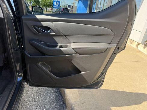 Used 2019 Chevrolet Traverse LT AWD/4WD image 33