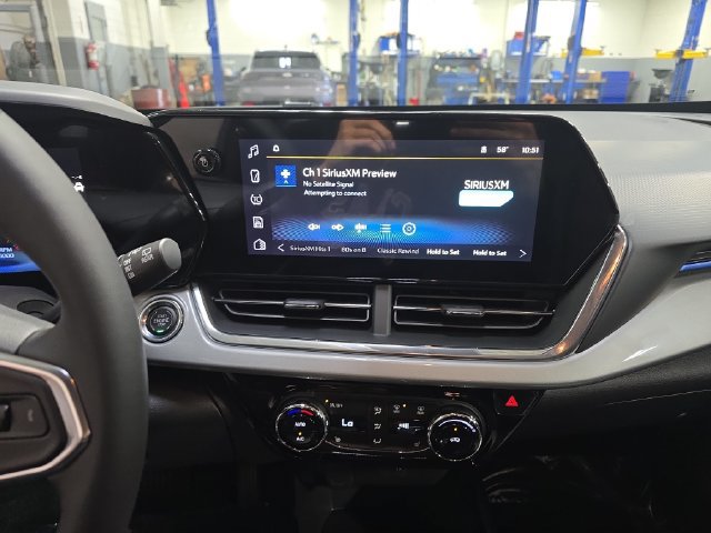 New 2026 Chevrolet Trax LT w/ Driver Confidence Package FWD image 22