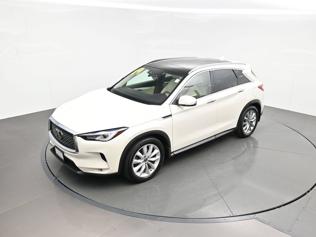 Used 2019 INFINITI QX50 Luxe w/ Navigation Package AWD/4WD image 38