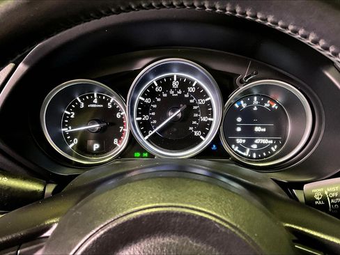 Used 2019 MAZDA CX-5 Touring image 13