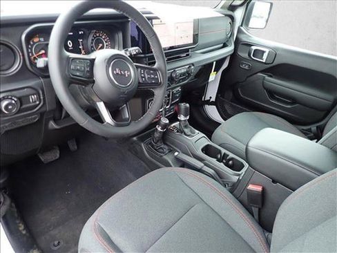 New 2026 Jeep Wrangler Unlimited Rubicon AWD/4WD image 10