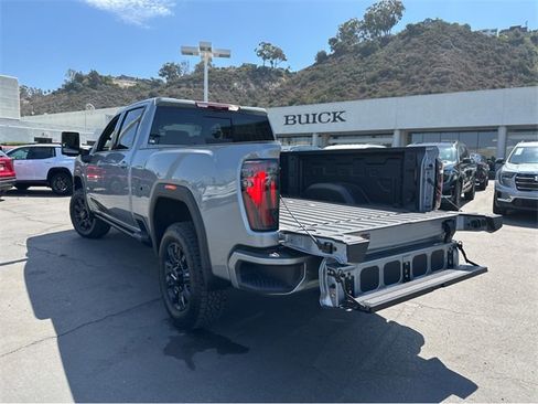 New 2025 GMC Sierra 2500 AT4 w/ AT4 Premium Plus Package image 32