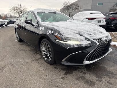 Certified 2025 Lexus ES 300h Ultra Luxury