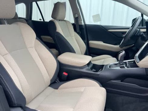 Certified 2022 Subaru Outback Premium image 15
