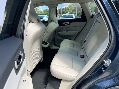 Used 2025 Volvo XC60 B5 Ultra w/ Protection Package Premier AWD/4WD image 19