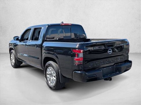 Used 2023 Nissan Frontier SV w/ SV Convenience Package RWD image 8