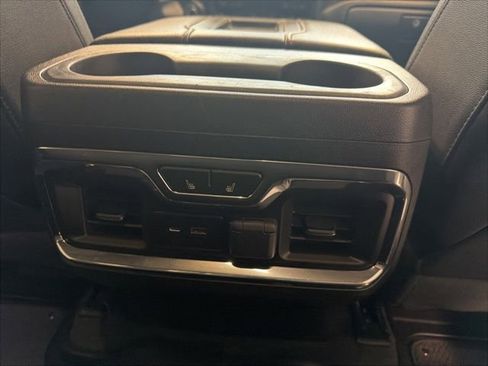 Used 2021 GMC Sierra 2500 AT4 image 43
