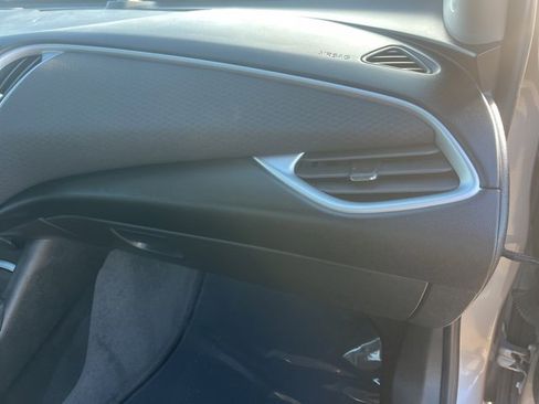 Used 2023 Chevrolet Malibu LT image 55