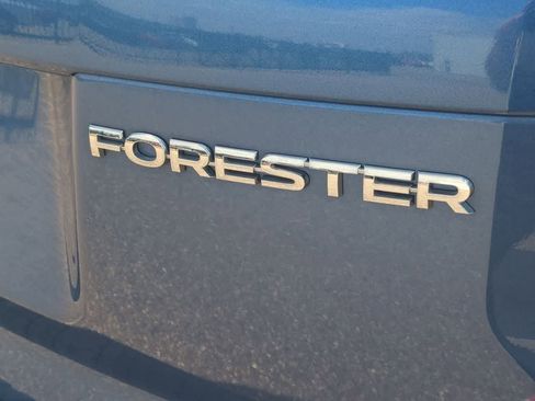 Used 2018 Subaru Forester 2.5i w/ Alloy Wheel Package AWD/4WD image 12