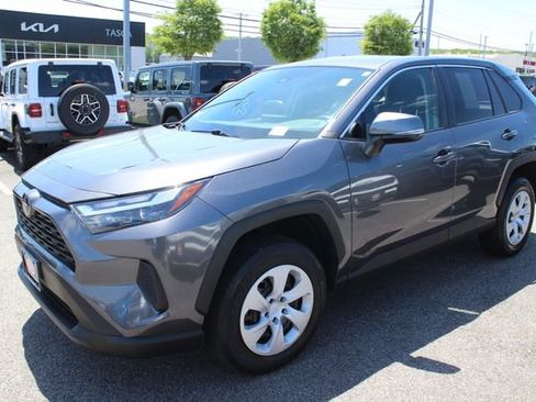 Used 2024 Toyota RAV4 LE AWD/4WD image 2