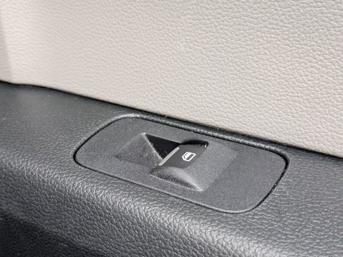 Used 2015 Ford F150 XLT w/ Equipment Group 301A Mid image 33