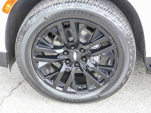 Used 2021 Chevrolet Tahoe High Country RWD image 9