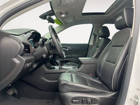 Used 2020 Chevrolet Traverse High Country image 9