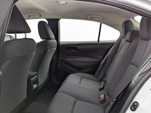 Used 2026 Toyota Corolla LE FWD image 17