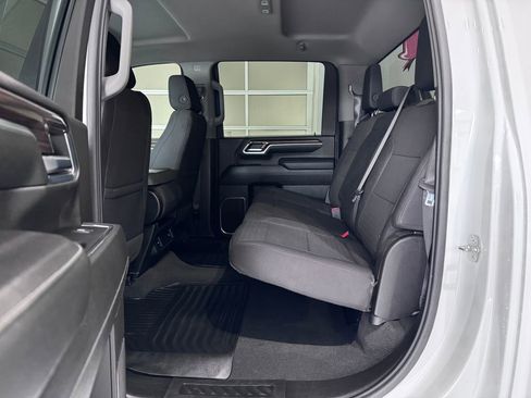 Certified 2024 Chevrolet Silverado 2500 LT image 12