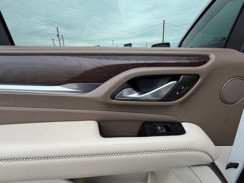 Used 2022 GMC Yukon Denali AWD/4WD image 38