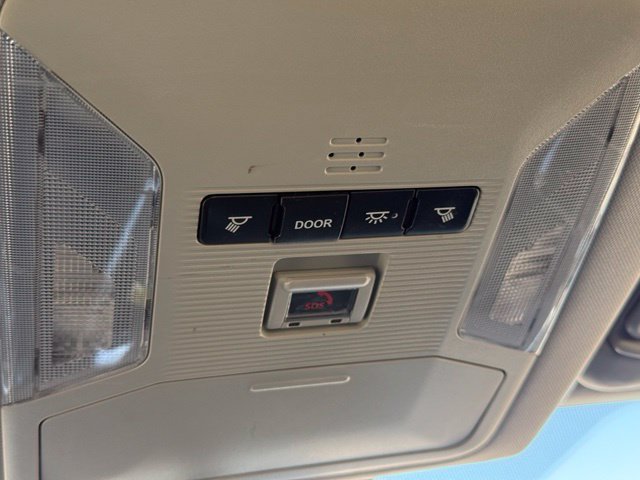 Used 2020 Toyota RAV4 XLE FWD image 28
