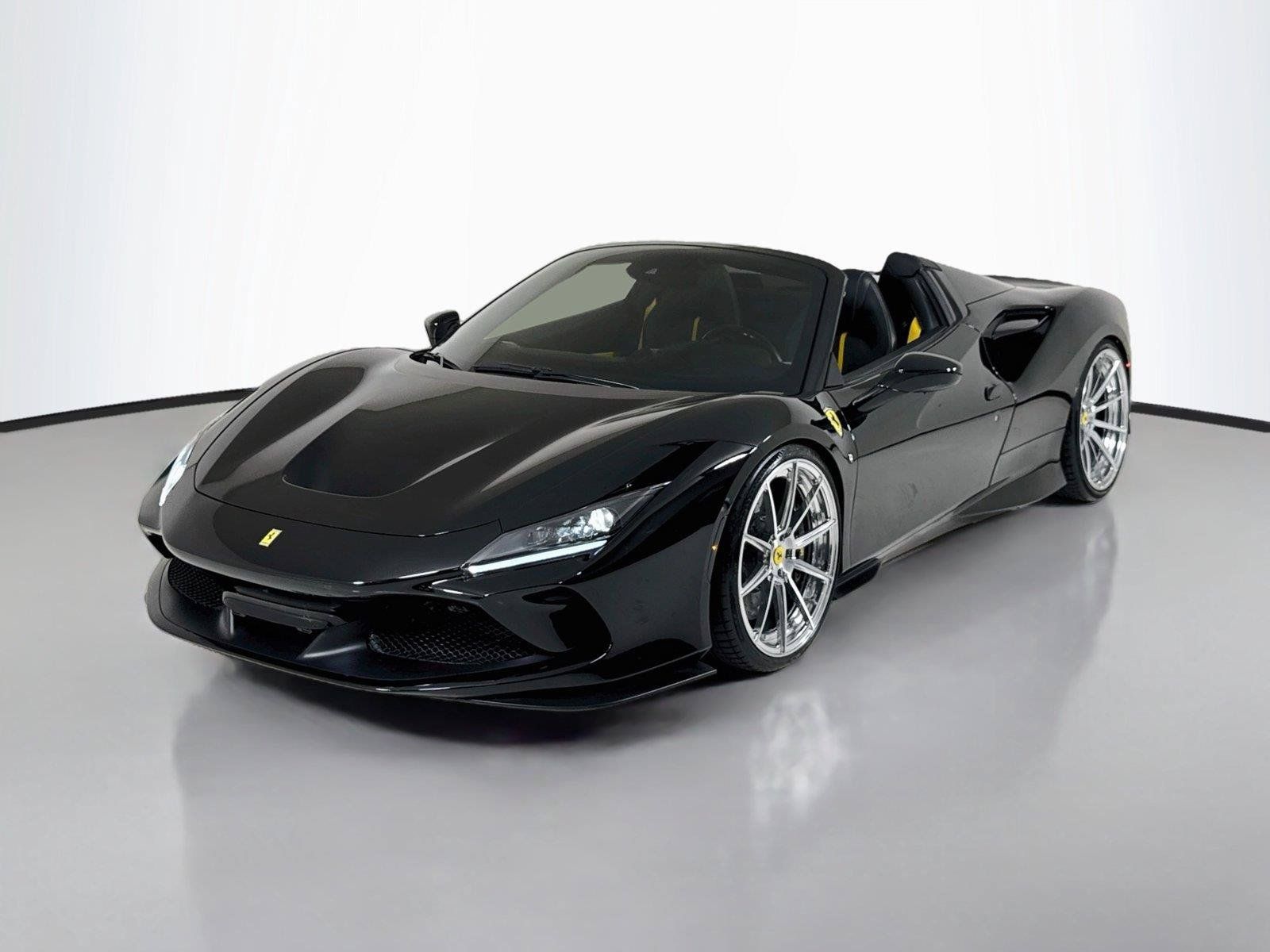 Used 2021 Ferrari F8 Tributo RWD image 10