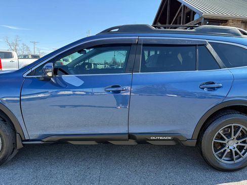 Used 2022 Subaru Outback Premium image 36