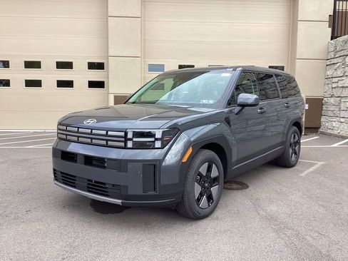 New 2026 Hyundai Santa Fe SE image 3