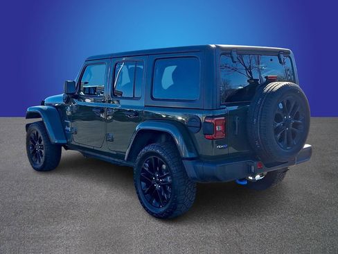 Used 2023 Jeep Wrangler Unlimited Sahara image 4