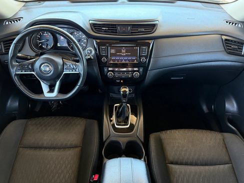 Used 2019 Nissan Rogue SV AWD/4WD image 13