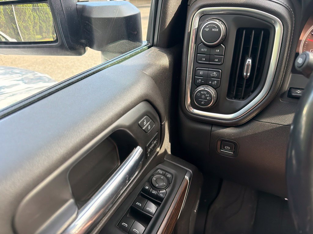 Used 2022 Chevrolet Silverado 2500 High Country w/ Z71 Off-Road Package AWD/4WD image 23