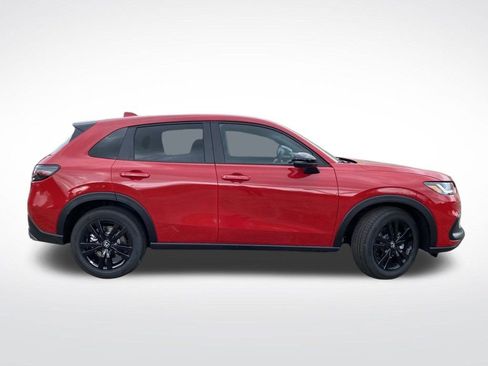 New 2026 Honda HR-V Sport image 2