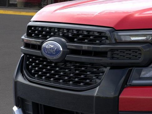 New 2025 Ford Ranger XLT w/ FX4 Off-Road Package image 17